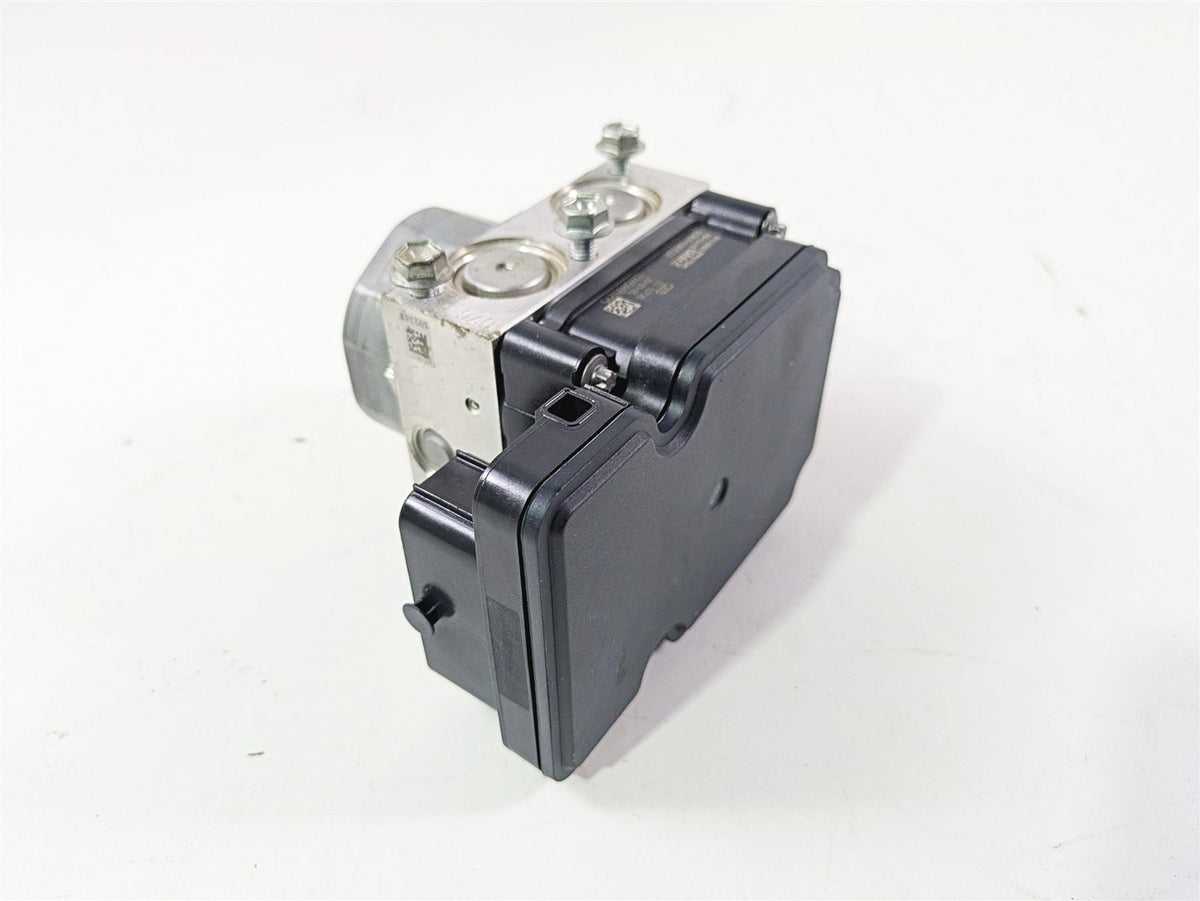 2020 Suzuki V-Strom 1050 XT Abs Brake Pump Unit Module 55610-06L00 {{ shop.shopifyCountryName }} - Mototech271