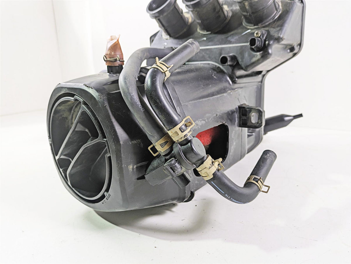 2020 Yamaha YXZ1000 R SS XTR Air Cleaner Breather & All Tubes 2HC-E4411-01-00 {{ shop.shopifyCountryName }} - Mototech271