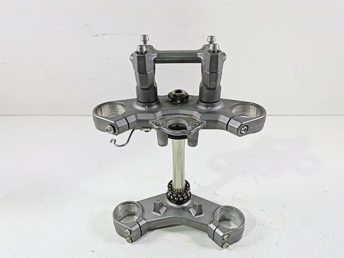 2020 Suzuki V-Strom 1050 XT Upper Lower Triple Tree Set - Read 51310-06L00-QSC {{ shop.shopifyCountryName }} - Mototech271
