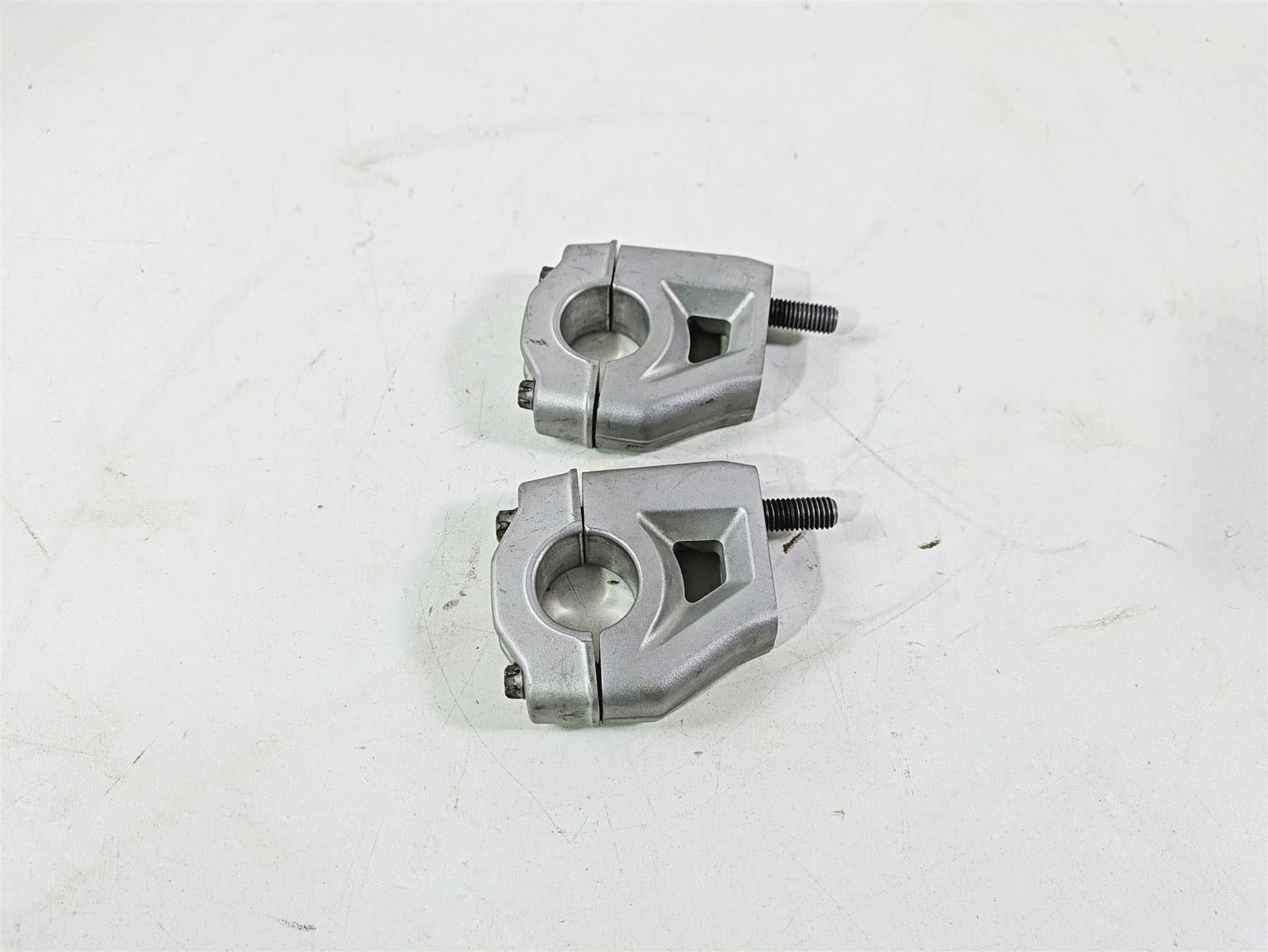 2009 BMW R1200GS K255 Adv Handlebar Risers 28.5Mm 31427718173 {{ shop.shopifyCountryName }} - Mototech271