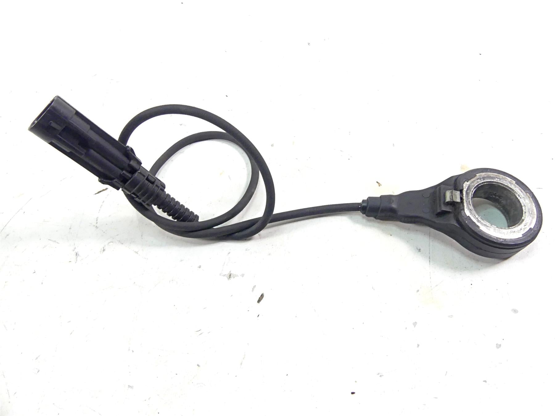 2015 Harley Davidson VRSCDX Night Rod Sp Rear Abs Wheel Speed Sensor 40652-08 | Mototech271