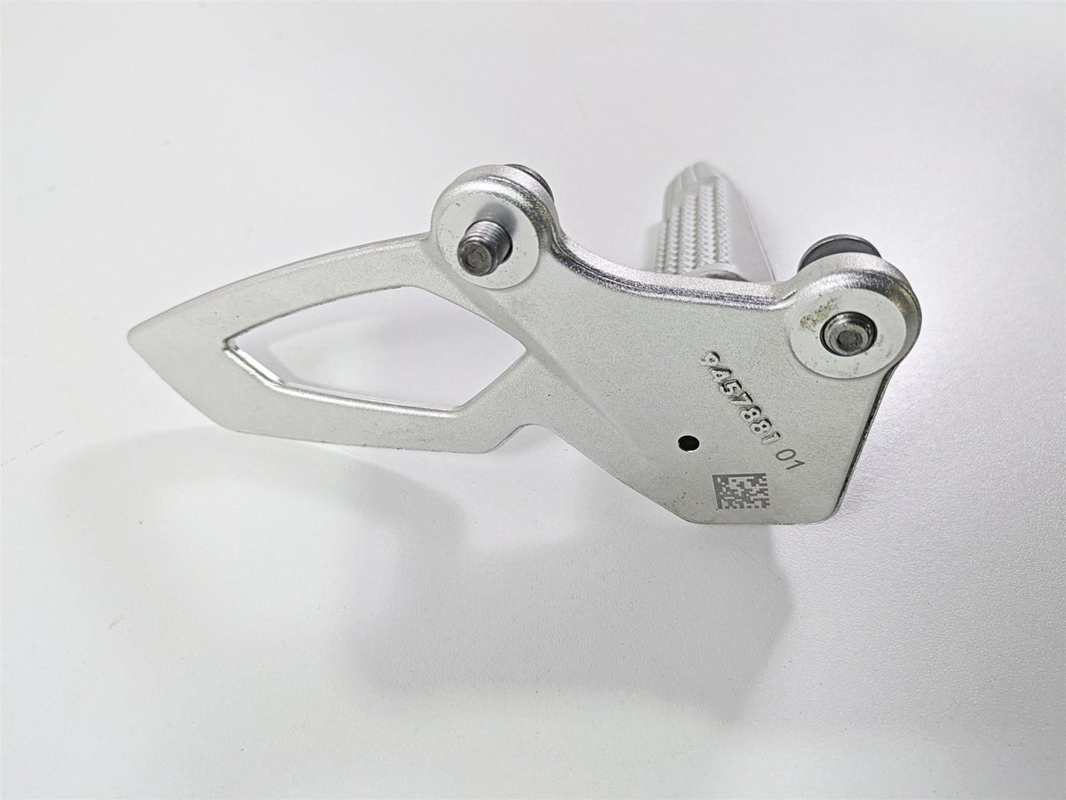 2022 BMW RnineT Pure K22 Left Footpeg Foot Peg Rest 46719457881 {{ shop.shopifyCountryName }} - Mototech271