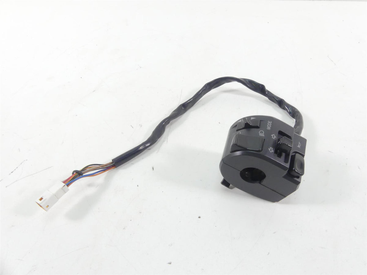 2009 Ducati Monster 1100 S Left Hand Light Control Switch -Read 65110101A {{ shop.shopifyCountryName }} - Mototech271