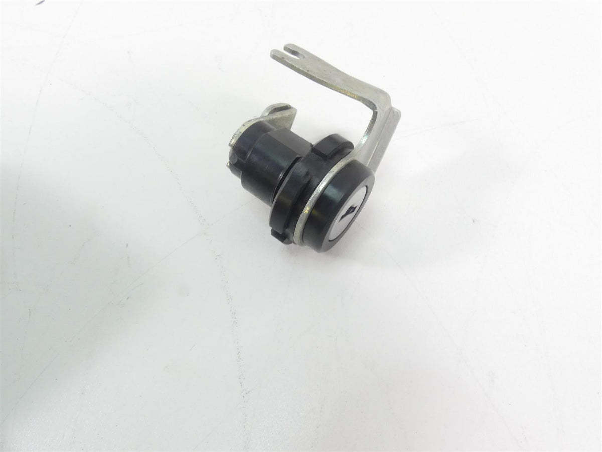 2014 Ducati Hypermotard 821 SP Speedometer Ignition Switch Key Set -7K 40610953E {{ shop.shopifyCountryName }} - Mototech271
