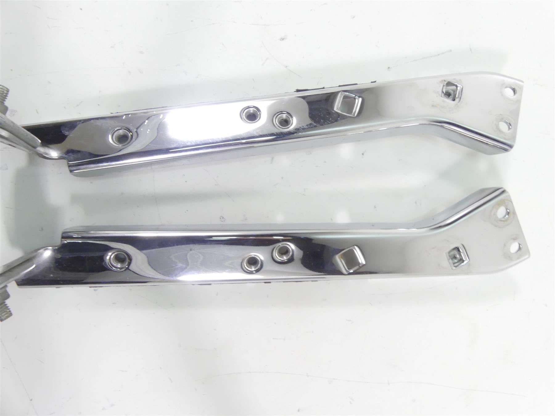2007 Harley Touring FLHR SE CVO Road King Saddlebag Guards Set 91069-07 91074-07 {{ shop.shopifyCountryName }} - Mototech271