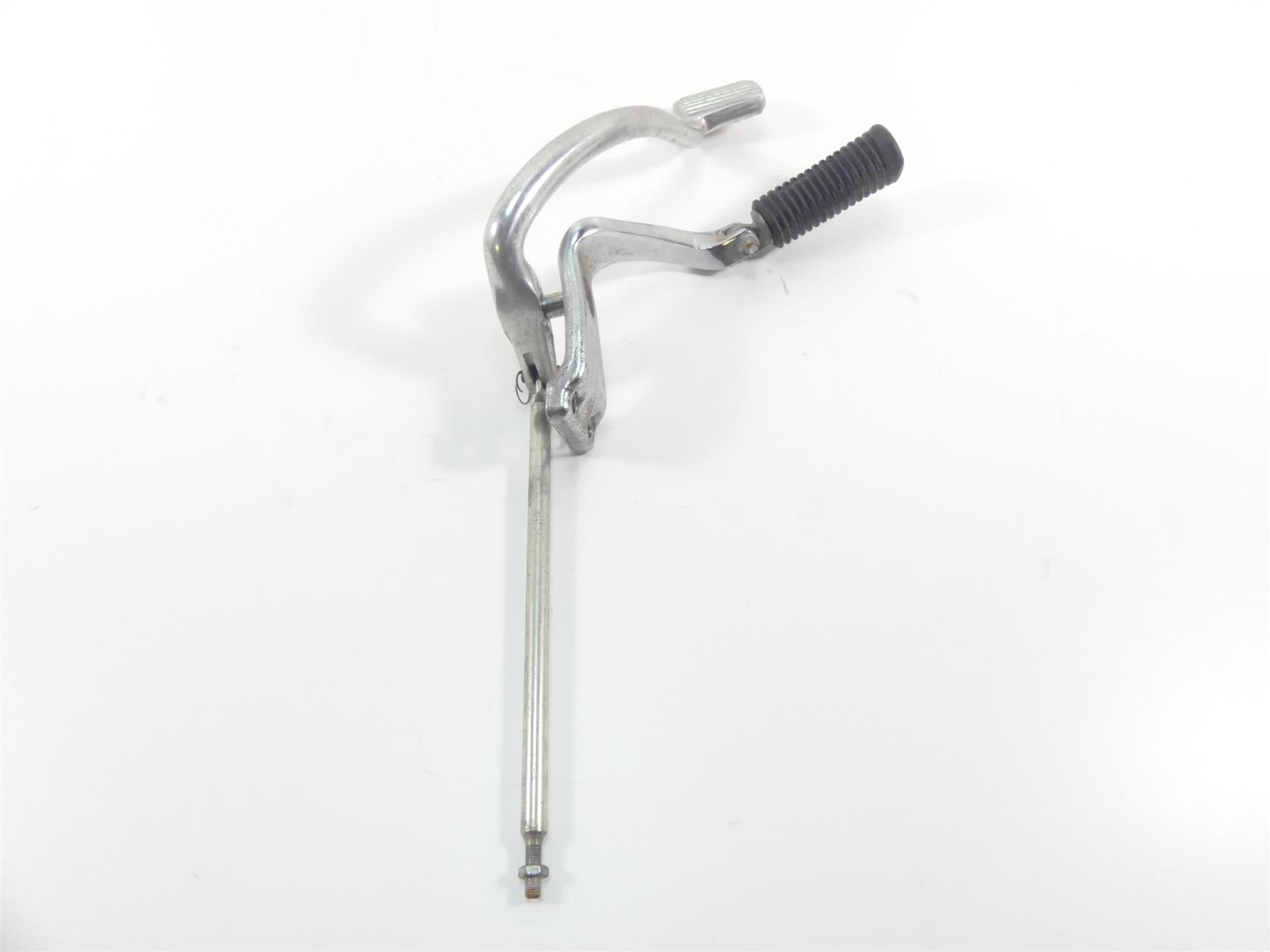 2016 Harley FXDL Dyna Low Rider Right Foot Peg & Brake Pedal Mid Cntrl 50666-07 {{ shop.shopifyCountryName }} - Mototech271