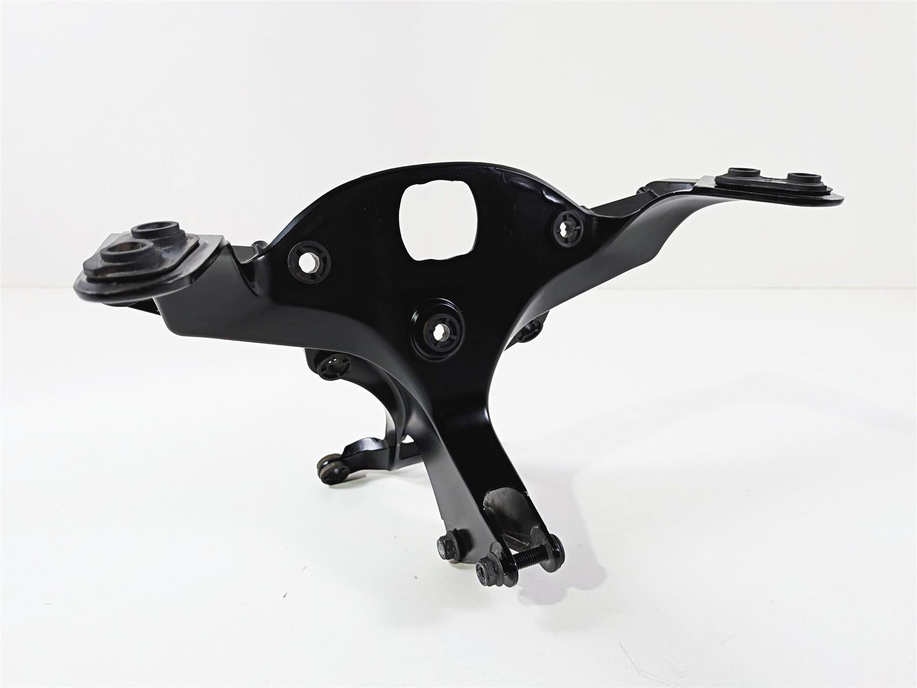 2008 Yamaha YZF R1 RN19 Front Stay Holder Carrier 4C8-28356-00-00 {{ shop.shopifyCountryName }} - Mototech271