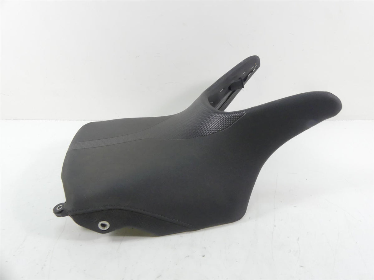 2013 Yamaha VMX17 V-Max 1700 Front Driver Rider Saddle Seat 2S3-24710-10-00 {{ shop.shopifyCountryName }} - Mototech271