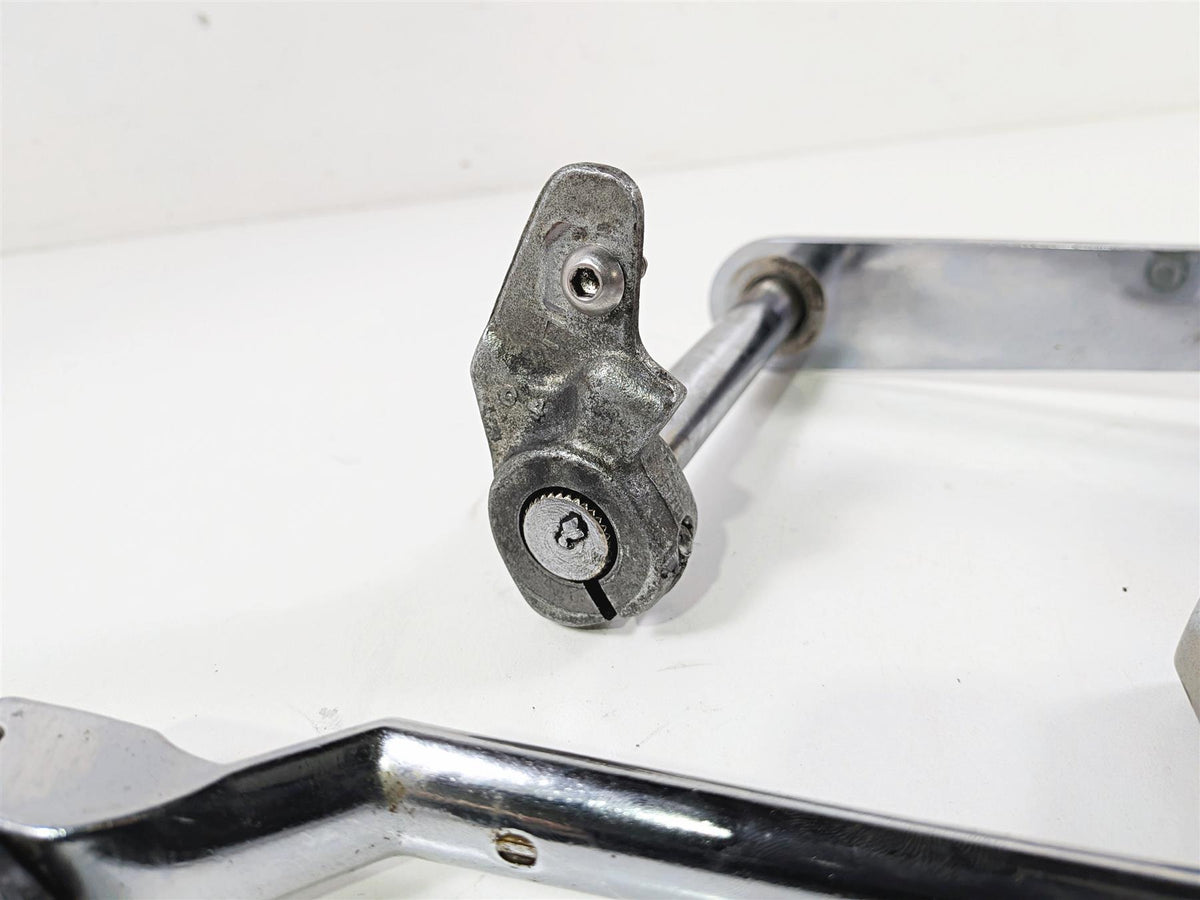 1993 Harley Touring FLHTCU Electra Glide Chrome Shifter & Brake Pedal 33895-82E {{ shop.shopifyCountryName }} - Mototech271