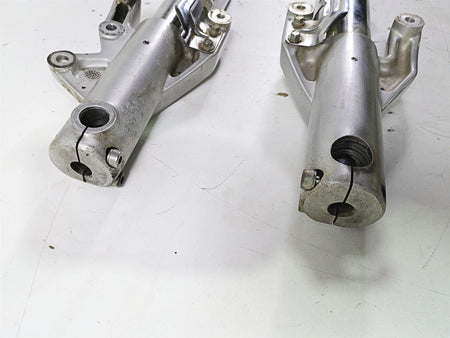 2004 Victory Kingpin Straight Front Fork Leg Damper Set 2202682 2202683 {{ shop.shopifyCountryName }} - Mototech271