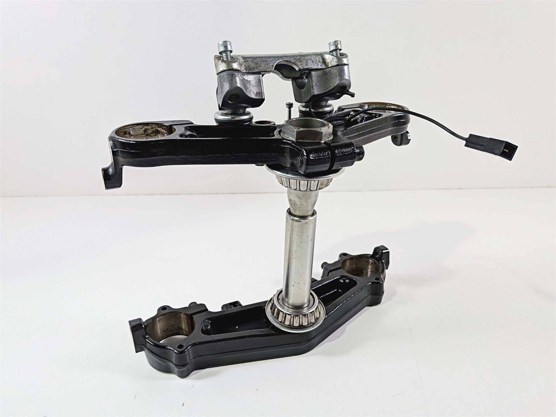 2018 Harley Touring FLHTCU Electra Glide Triple Tree Set 45900091A 45900024-Mototech271
