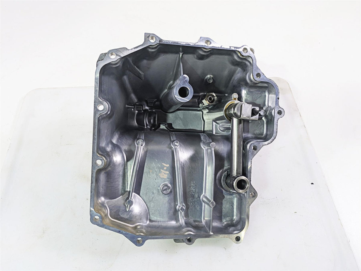 2016 Kawasaki ZX10R Ninja Oil Pan Lower Engine Cover 49034-0564 49034-0593 {{ shop.shopifyCountryName }} - Mototech271