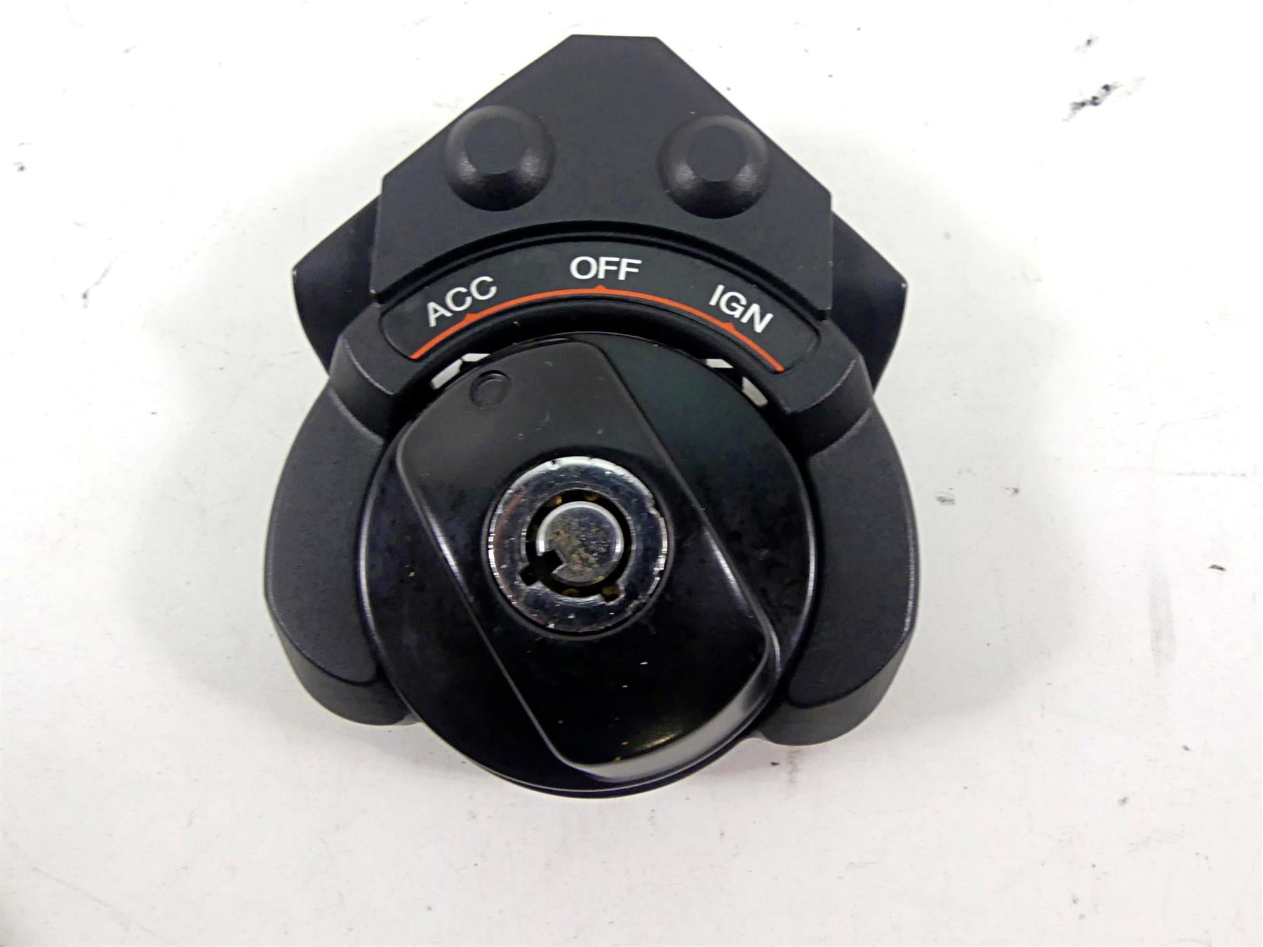 2015 Harley VRSCF Muscle V-Rod Ignition Switch Unlocked No Key - Vin 70020-05 {{ shop.shopifyCountryName }} - Mototech271