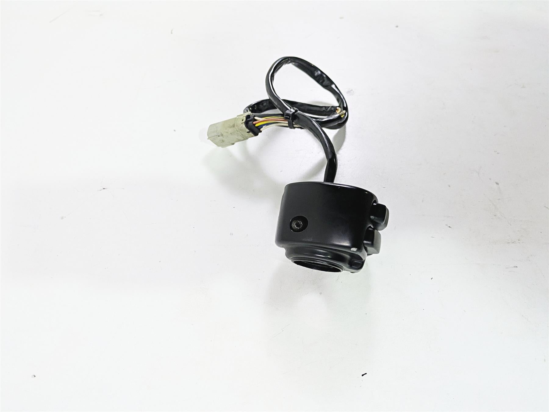 2008 Harley FXDL Dyna Low Rider 105TH Left Hand Control Switch 71598-00 {{ shop.shopifyCountryName }} - Mototech271
