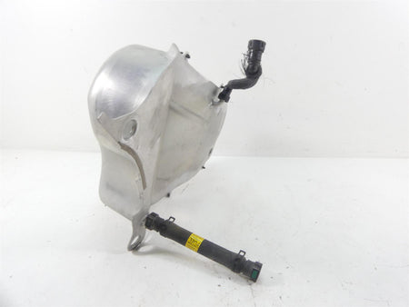 2011 Victory Vision Tour Left Fuel Gas Petrol Tank Reservoir 1017247 2204686 {{ shop.shopifyCountryName }} - Mototech271
