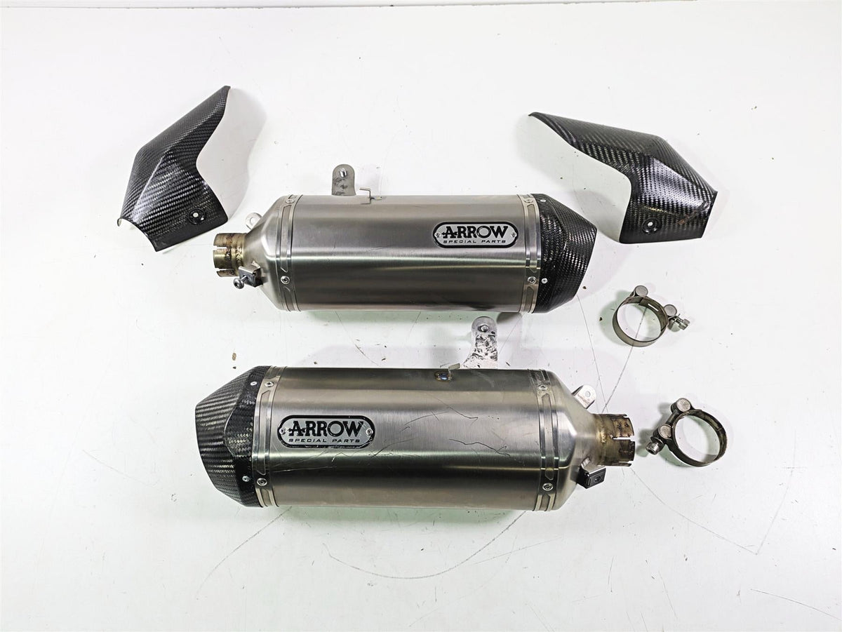2019 Triumph Speed Triple RS 1050 Arrow Exhaust Pipe Muffler Silencer T2203346 {{ shop.shopifyCountryName }} - Mototech271