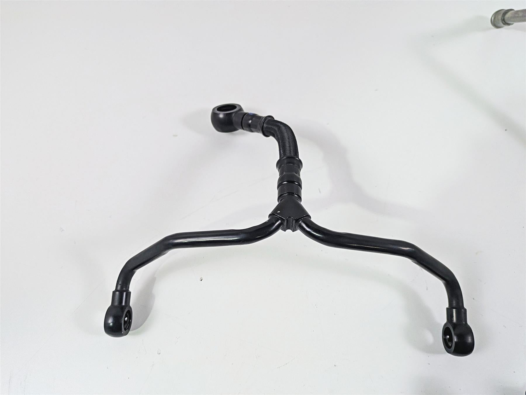 2013 Triumph Bonneville Oil Cooler & Lines Hoses Set T1210228 {{ shop.shopifyCountryName }} - Mototech271
