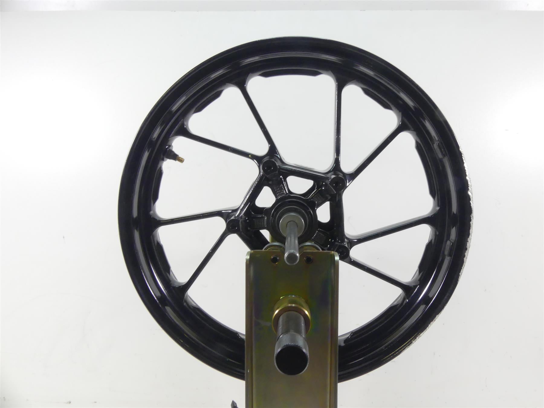 2015 Yamaha MT09 FZ09 Straight Front Wheel Rim 17x3.5 -Read 1RC-25168-00-00 {{ shop.shopifyCountryName }} - Mototech271