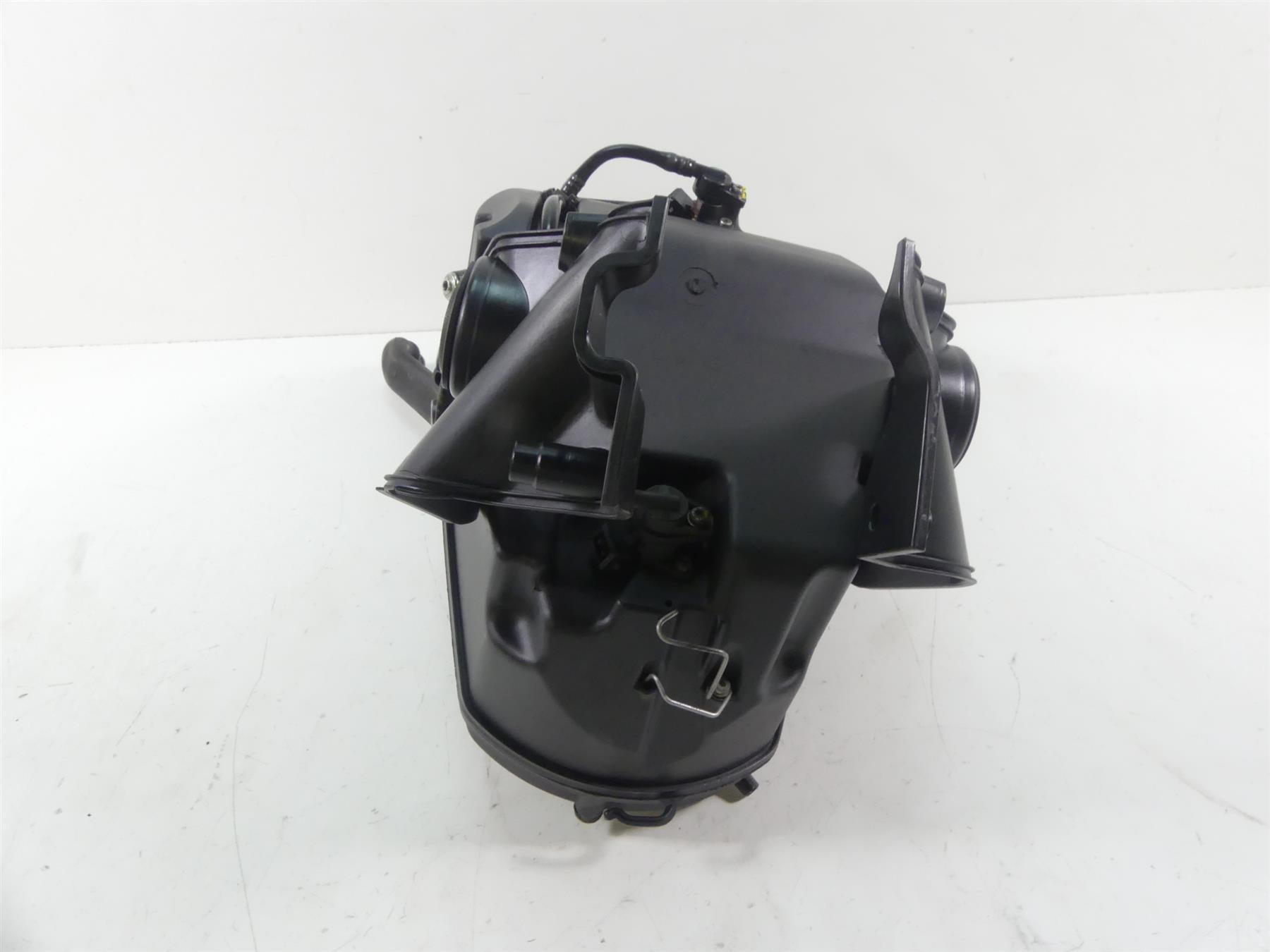 2013 Ducati Streetfighter 848 Air Box Filter Cleaner + Fuel Injects 44211393B {{ shop.shopifyCountryName }} - Mototech271