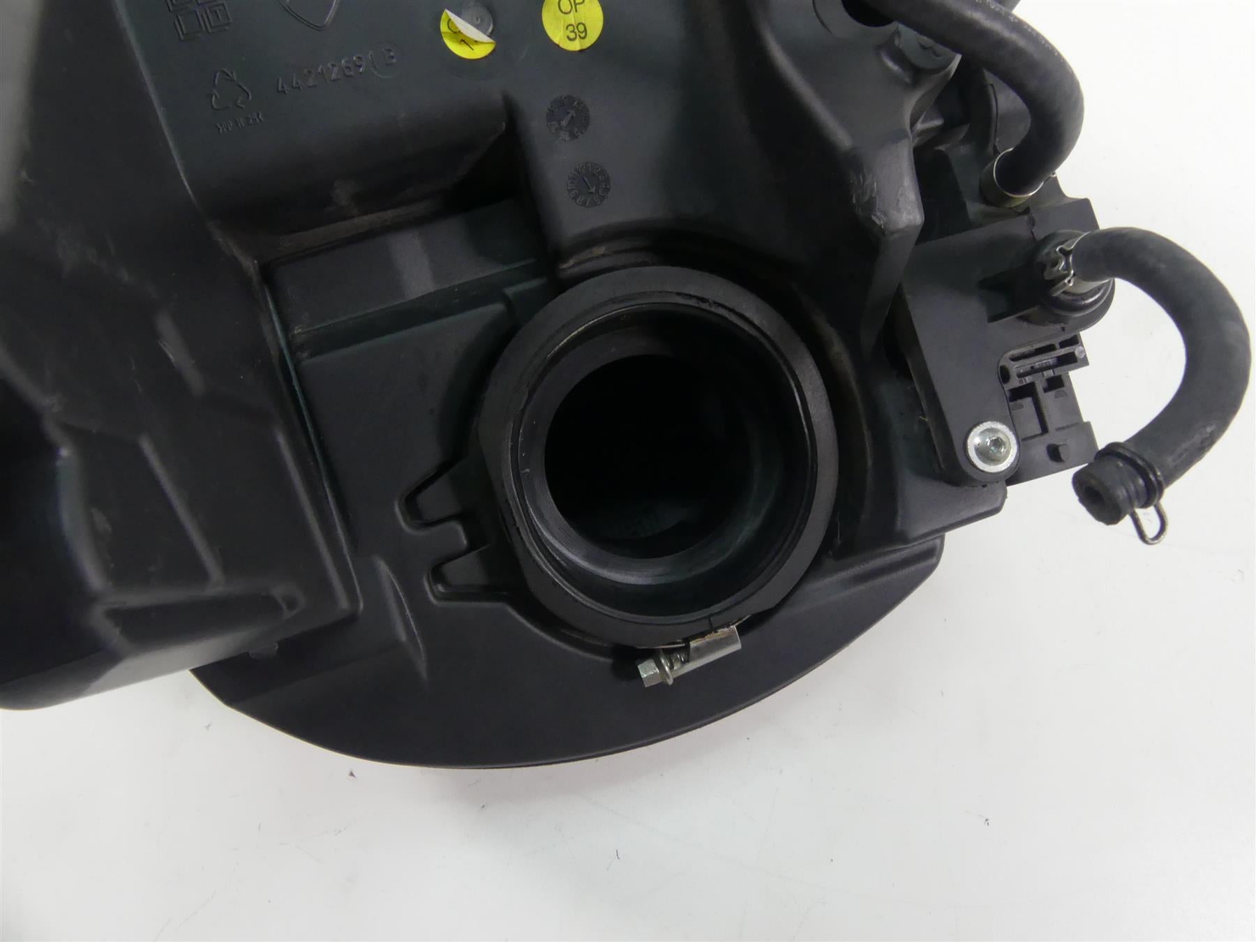 2014 Ducati Hypermotard 821 SP Air Box Cleaner Breather Box Set 44212691B {{ shop.shopifyCountryName }} - Mototech271