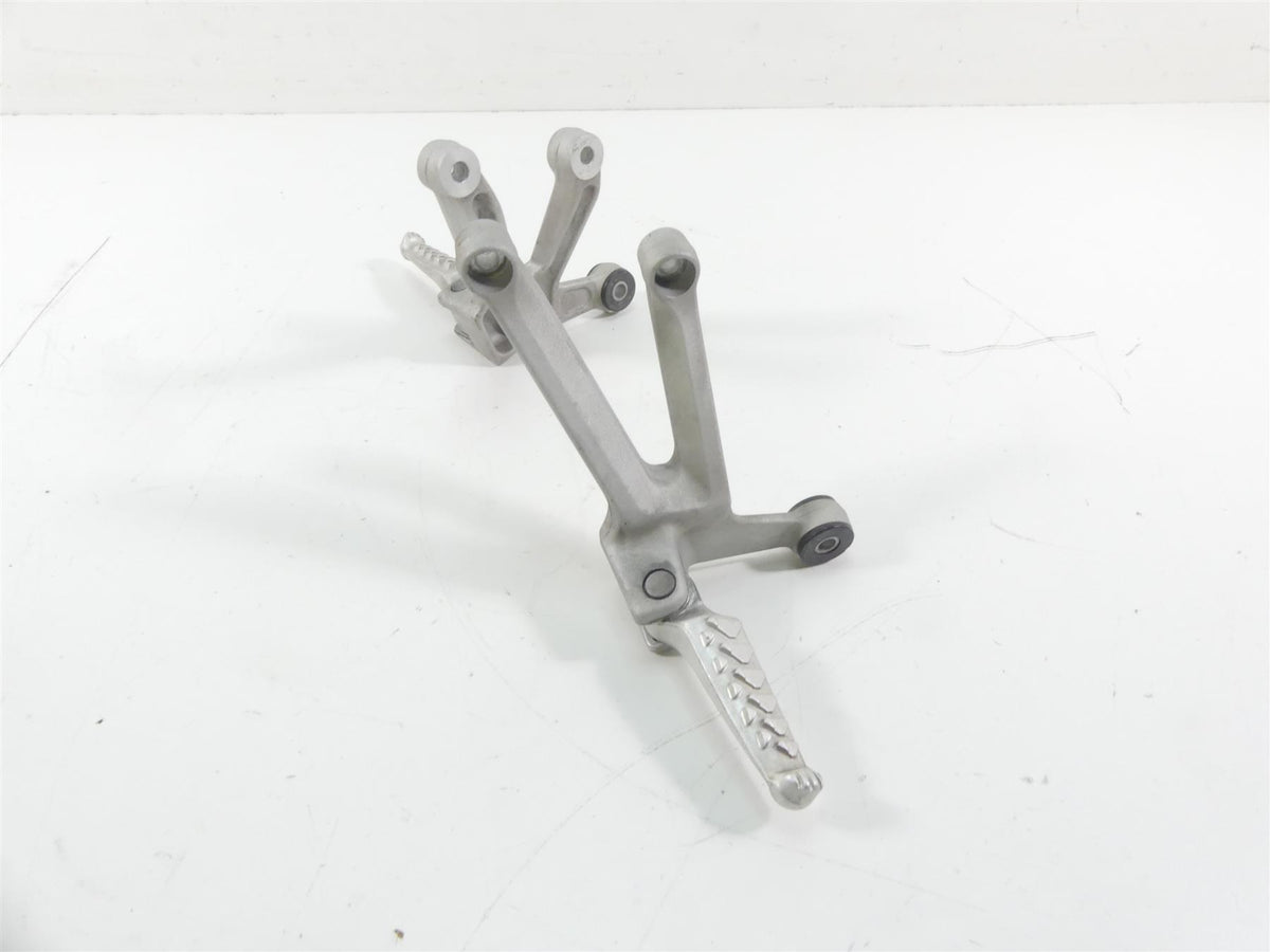 2004 Aprilia RSV 2 1000R Mille Rear Passenger Footpeg Set AP8134786 AP8134830 {{ shop.shopifyCountryName }} - Mototech271