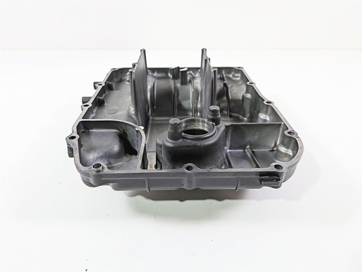 2009 Yamaha VMX17 V-Max 1700 Oil Pan Lower Engine Cover 2S3-13400-00-Mototech271