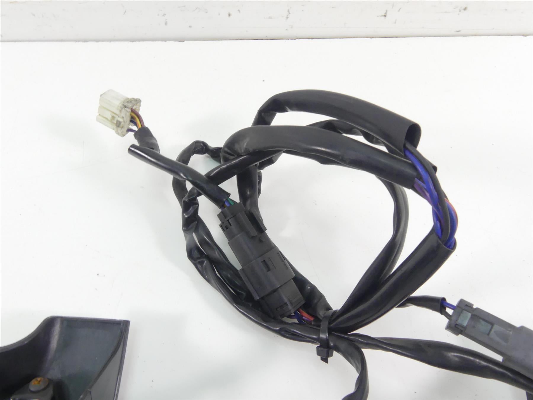 2011 Harley Touring FLTRU Road Glide Aftermarket Extension Fascia Lights Kit {{ shop.shopifyCountryName }} - Mototech271
