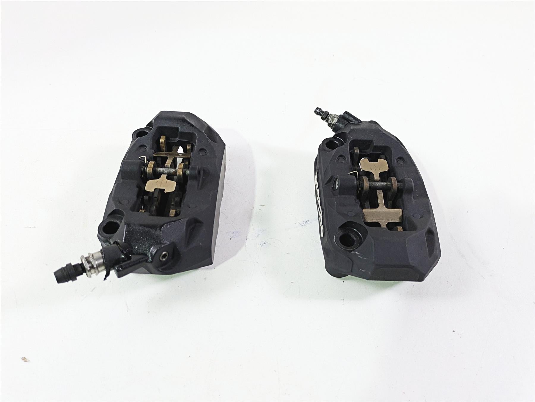 2021 BMW R1250GS K51 Adv Front Brake Caliper Set Brembo 100mm 34118556206 {{ shop.shopifyCountryName }} - Mototech271