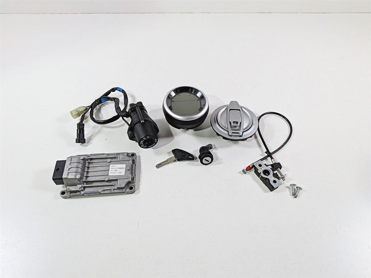 2015 Ducati Scrambler Urban Enduro Cdi Ecu Ignition Switch Speedo Set 40611111E-Mototech271