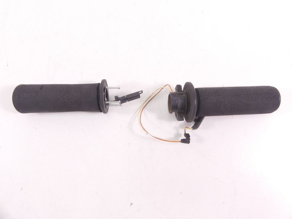 2016 BMW R1200RS K54 Left Right Heated Handle Grip Set 61318552124 {{ shop.shopifyCountryName }} - Mototech271