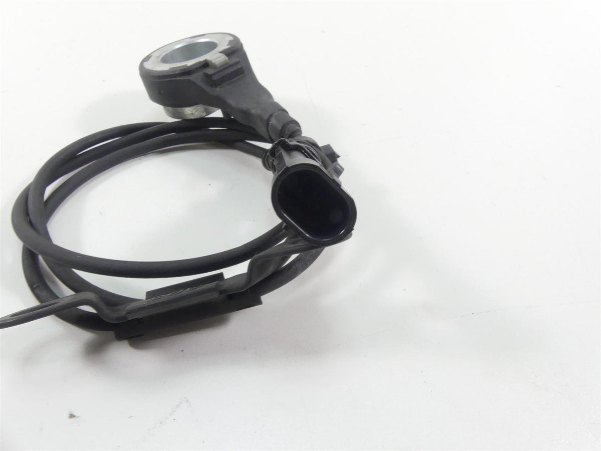 2016 Harley Touring FLHTP Electra Glide Front Abs Brake Speed Sensor 32700015 {{ shop.shopifyCountryName }} - Mototech271
