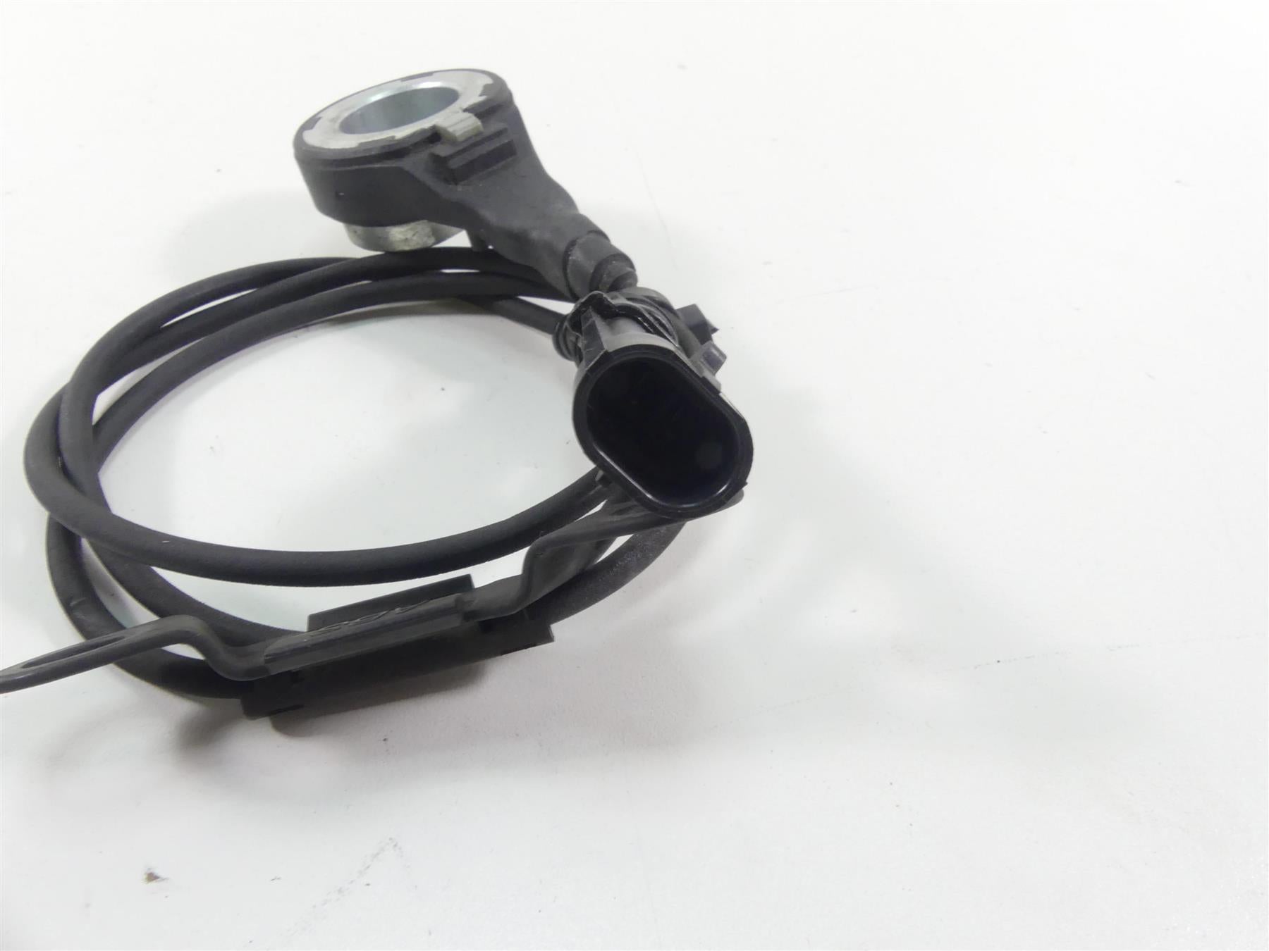 2016 Harley Touring FLHTP Electra Glide Front Abs Brake Speed Sensor 32700015 {{ shop.shopifyCountryName }} - Mototech271