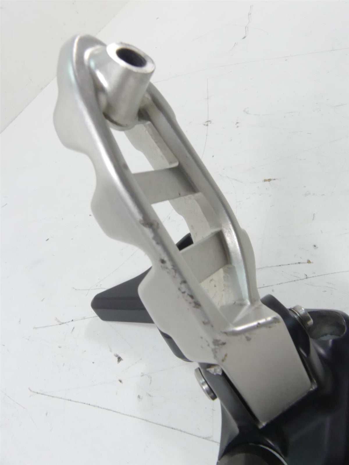 2019 Indian Motorcycle Co. FTR1200 Left Front Footpeg & Shifter Set 5142142 {{ shop.shopifyCountryName }} - Mototech271