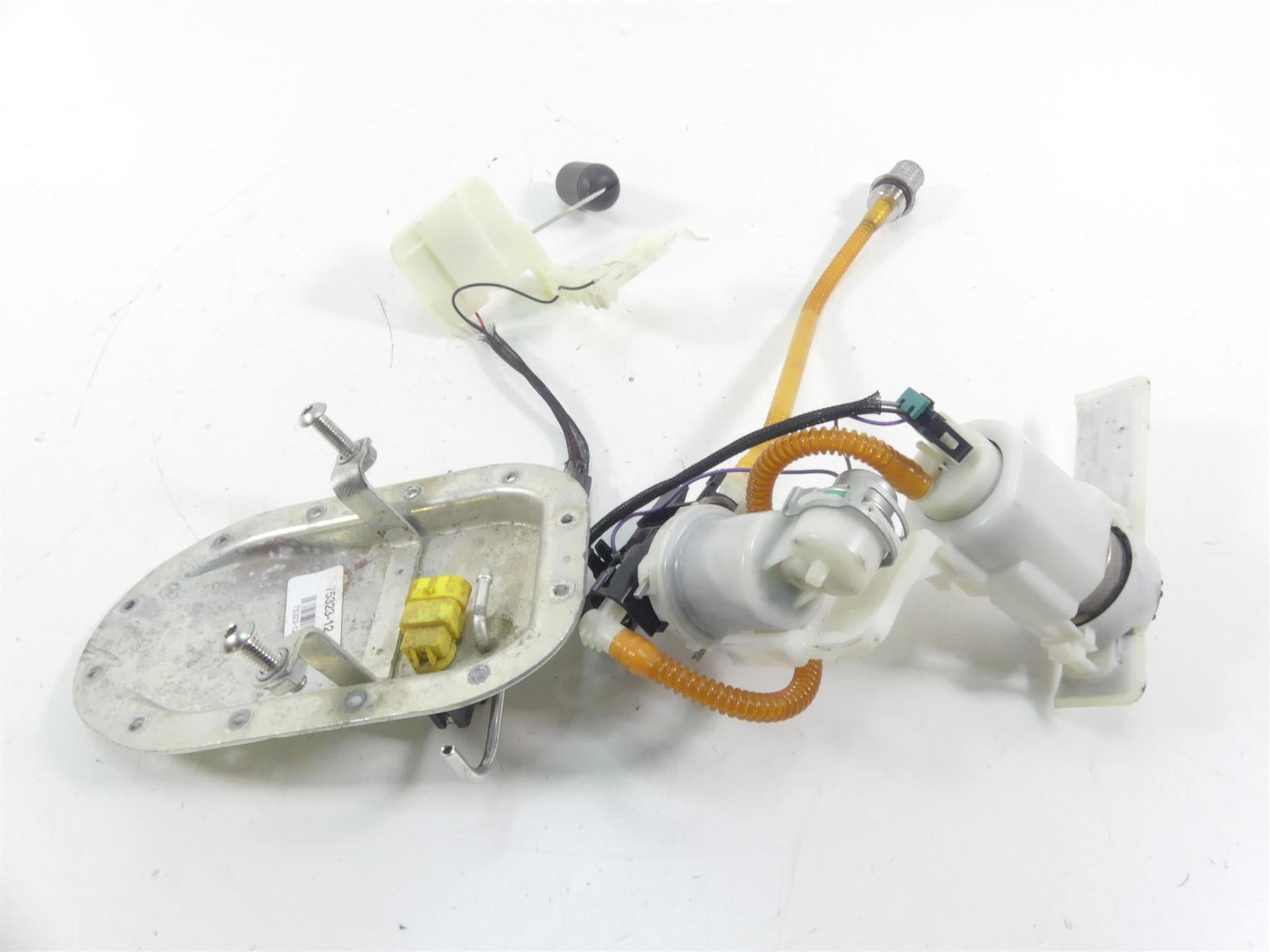 2015 Harley FLD Dyna Switchback Fuel Gas Petrol Pump - Tested 75218-04D 75323-12 | Mototech271