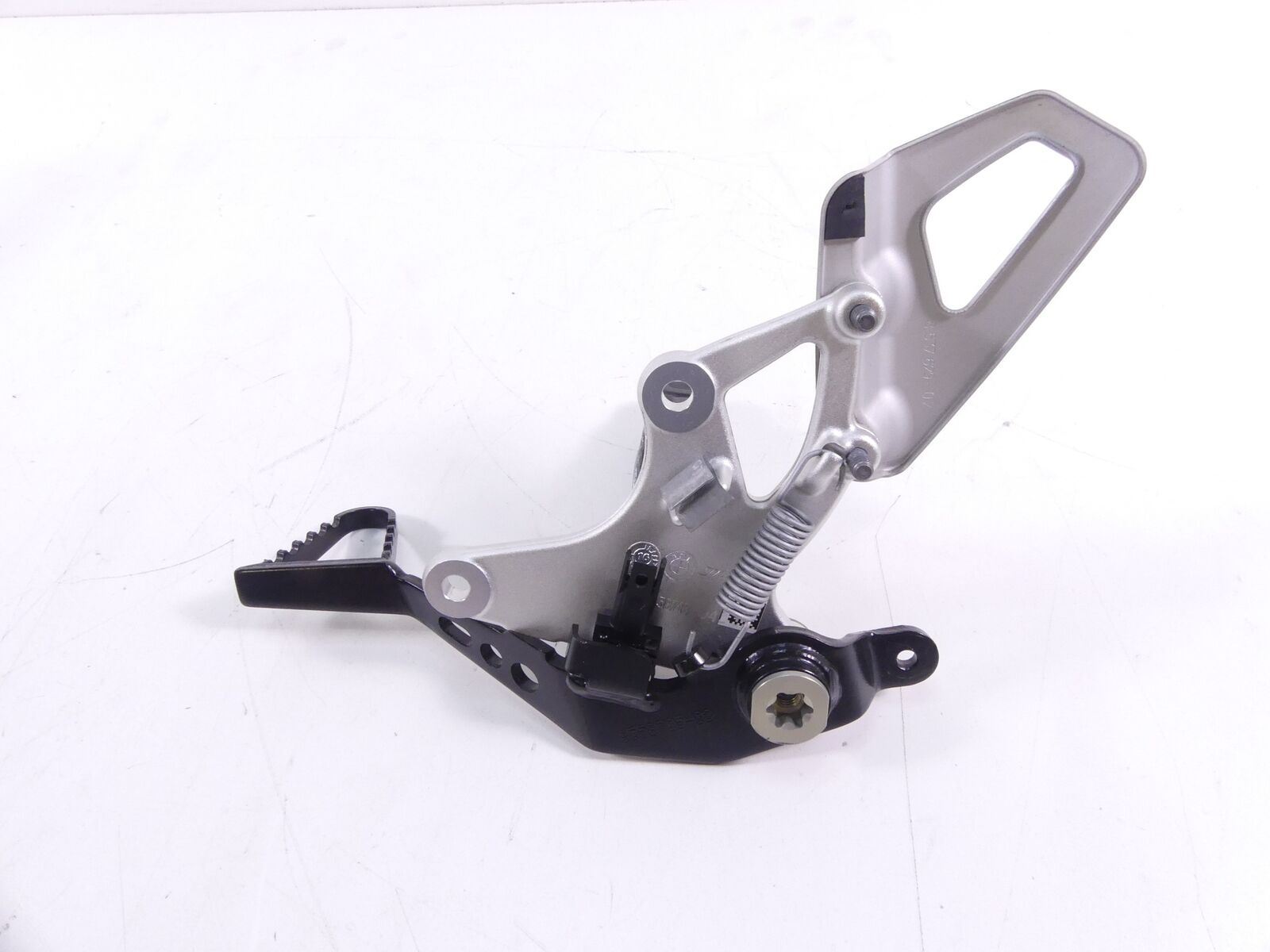2018 BMW R nineT Urban GS K33 Right Front Footpeg & Brake Pedal 46718558718 {{ shop.shopifyCountryName }} - Mototech271