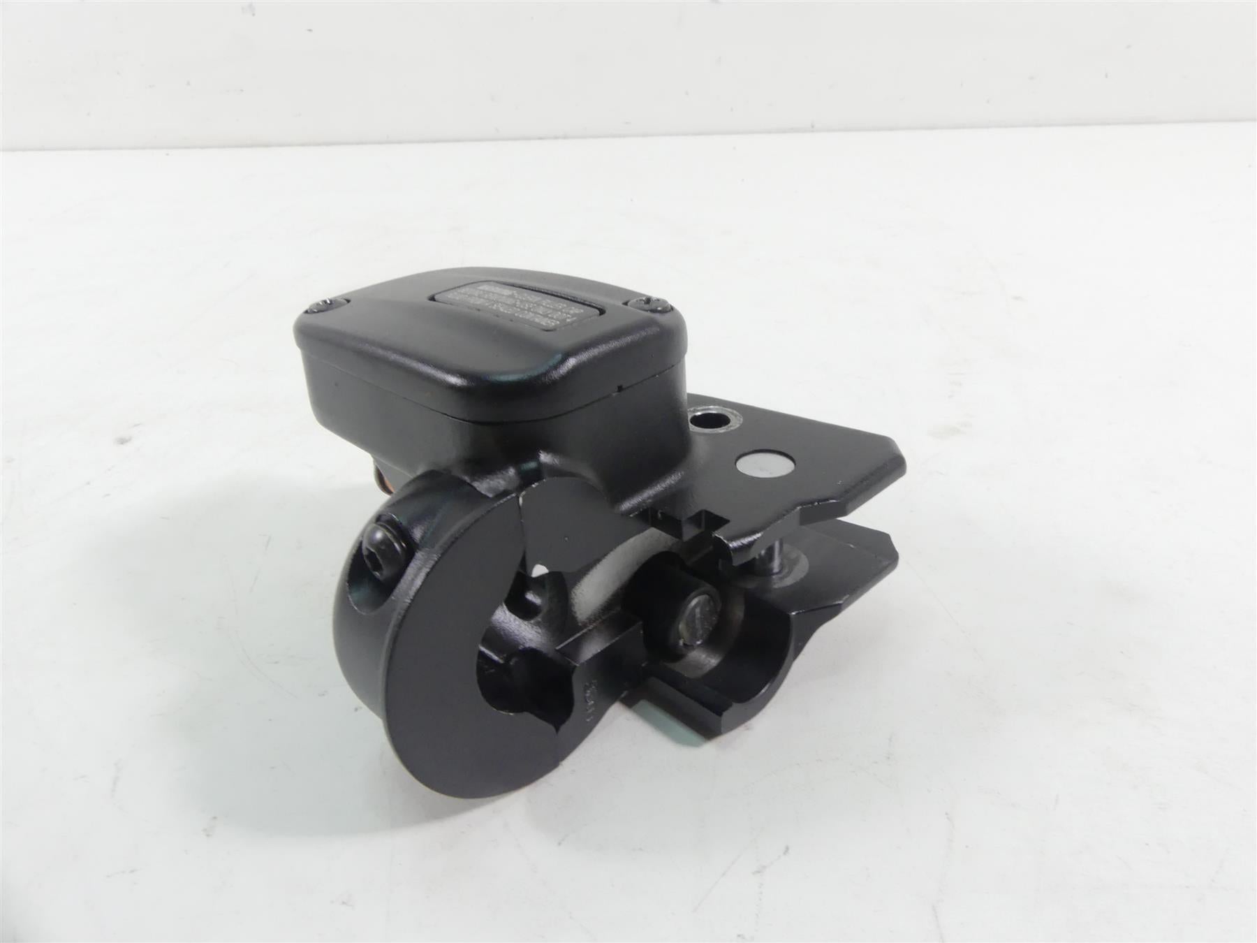 2018 Harley FLHC Softail Heritage Front Brake Master Cylinder 1/2" 41700233 {{ shop.shopifyCountryName }} - Mototech271