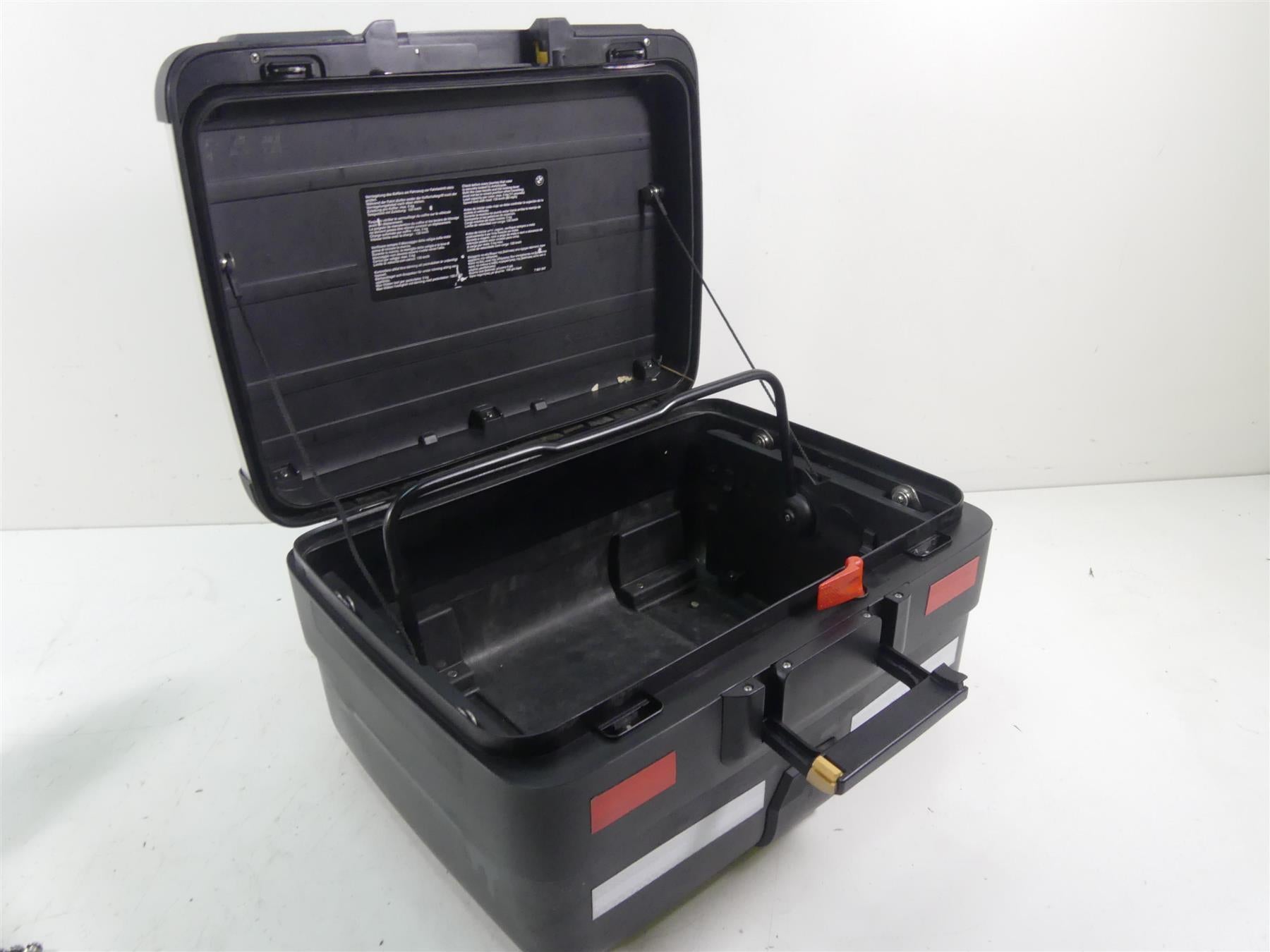 2008 BMW R1200GS K25 Rear Trunk Top Case Luggage Box & Mount 71607660564 {{ shop.shopifyCountryName }} - Mototech271