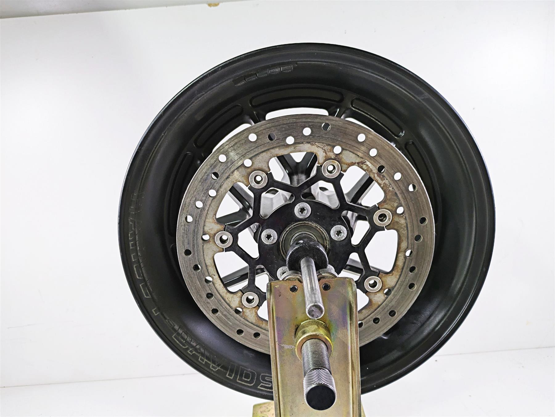 2018 Harley Softail FXFBS Fat Bob Straight 16x5 Rear Wheel Rim 40900444 {{ shop.shopifyCountryName }} - Mototech271