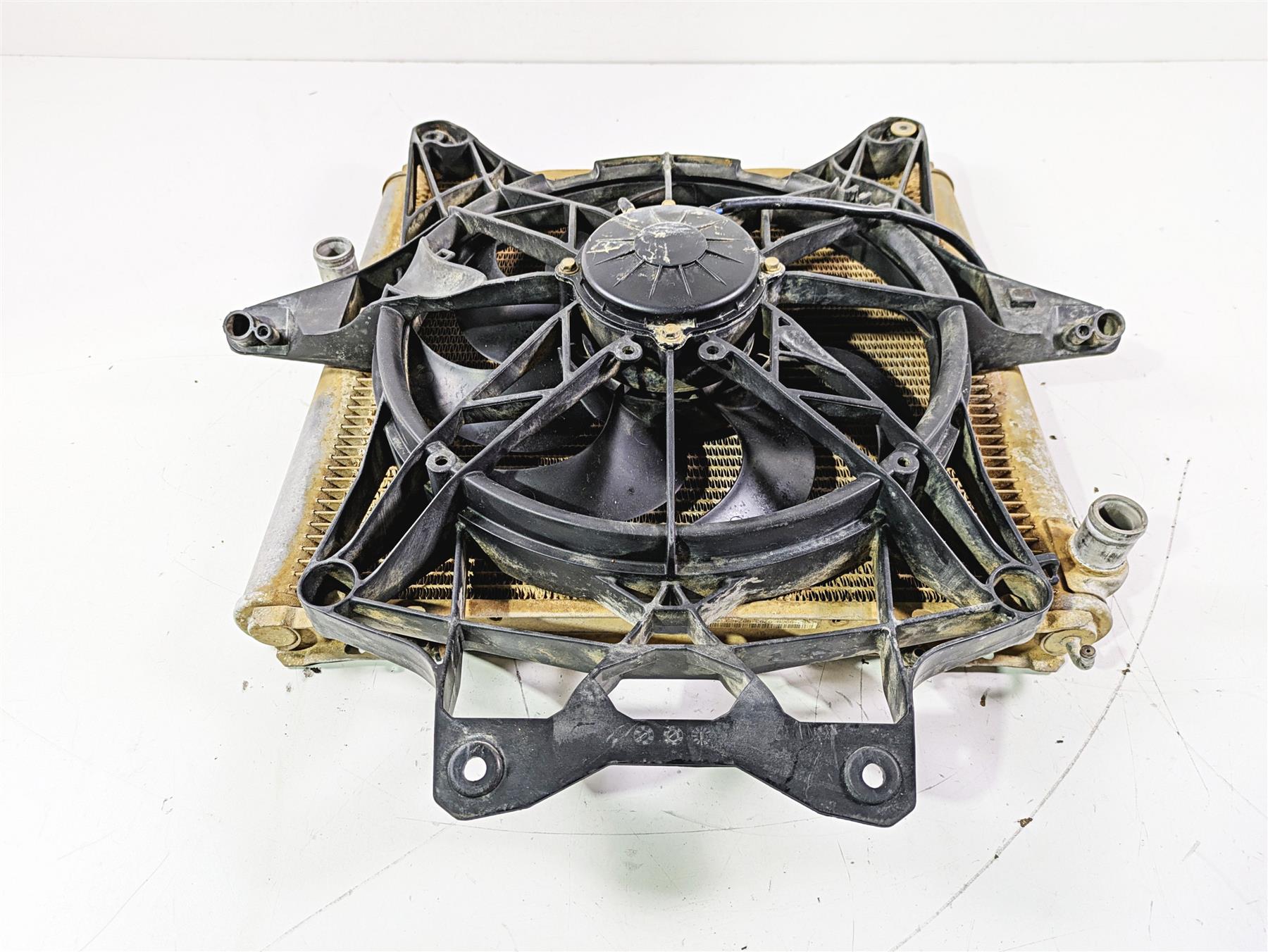 2019 Can Am Maverick X3 XRS Turbo R Radiator & Fan Set 709200703 709200588 {{ shop.shopifyCountryName }} - Mototech271
