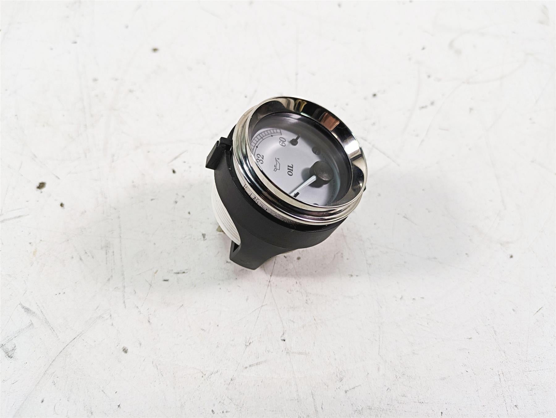 2013 Harley Touring FLHX Street Glide Oil Pressure Gauge 75165-01A {{ shop.shopifyCountryName }} - Mototech271