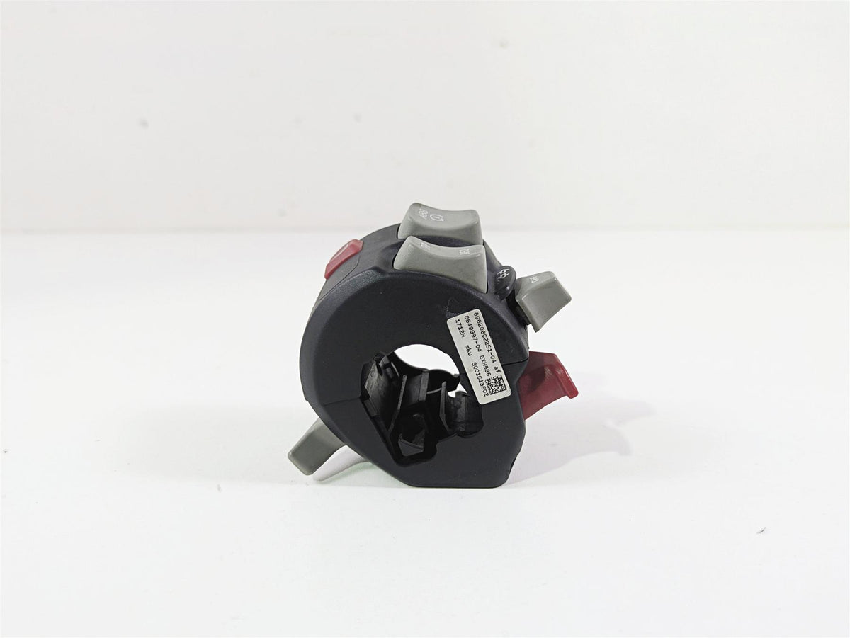 2018 BMW R nineT Urban GS K33 Left Hand Abs Asc Control Switch 61318549997 {{ shop.shopifyCountryName }} - Mototech271