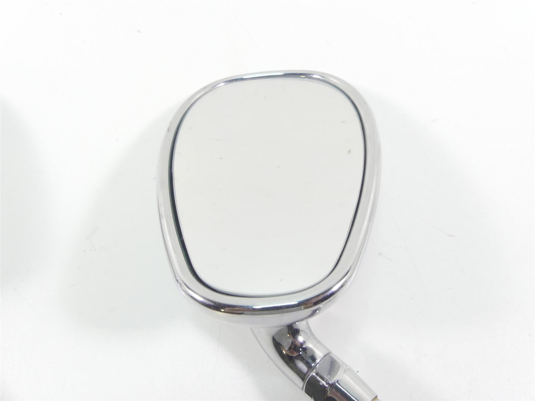 2006 Honda VTX1800 C2 Left Right Rear View Mirrors 88210-MFR-305 88220-MFR-305 {{ shop.shopifyCountryName }} - Mototech271