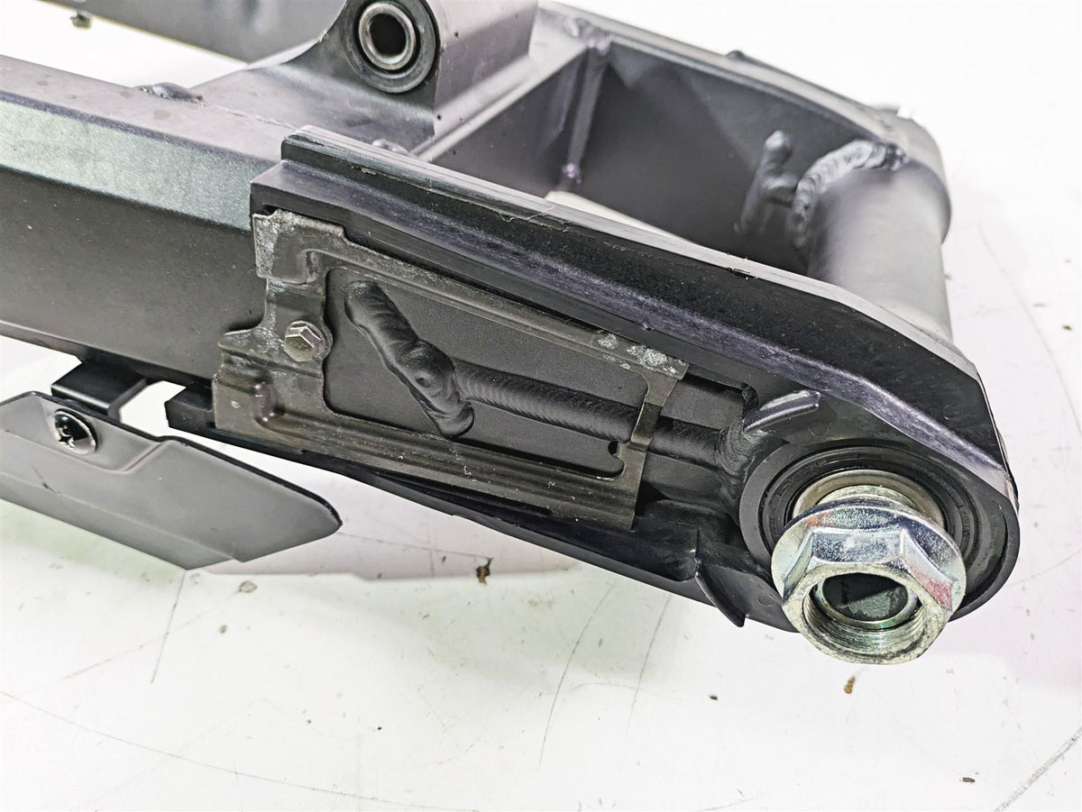 2005 Kawasaki ZX12R Ninja Rear Swingarm & Kyb Shock Set 33001-0053-8F 45014-0025 {{ shop.shopifyCountryName }} - Mototech271