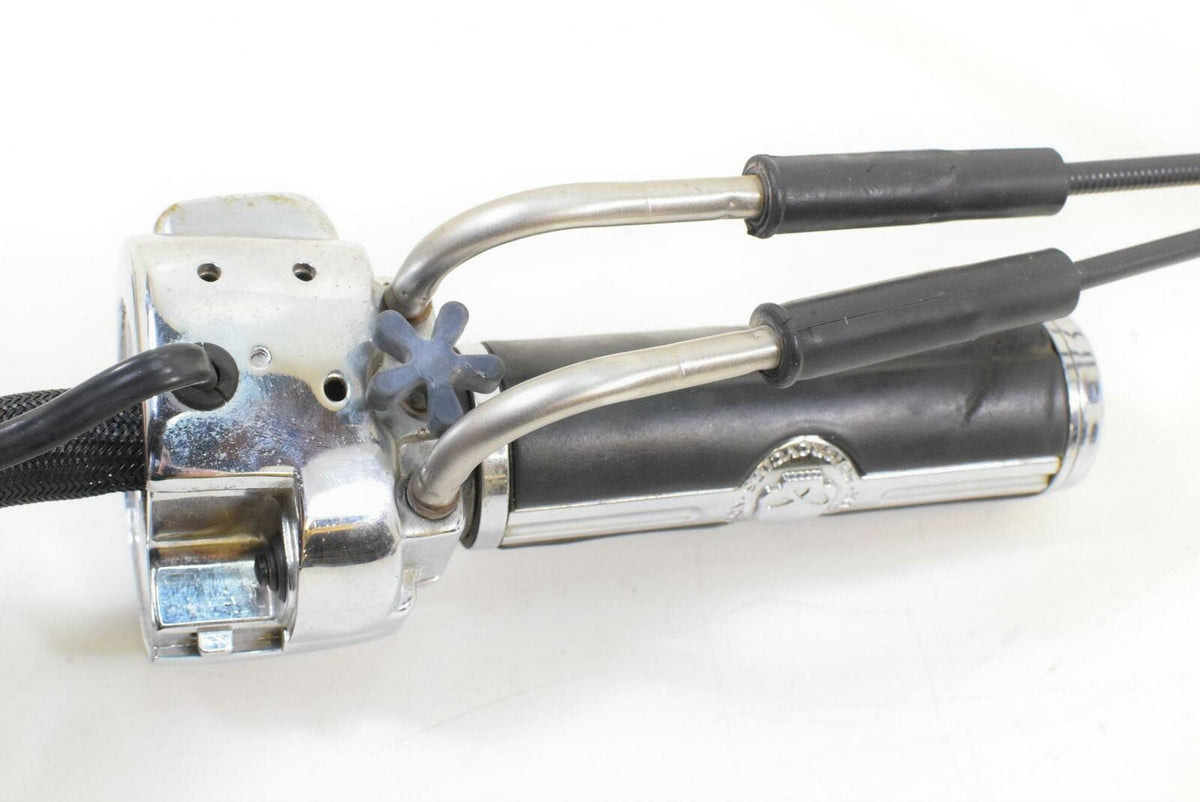2008 Harley FXDWG Dyna Wide Glide Chrome Right Control Switch & Blinker 71597-96 {{ shop.shopifyCountryName }} - Mototech271