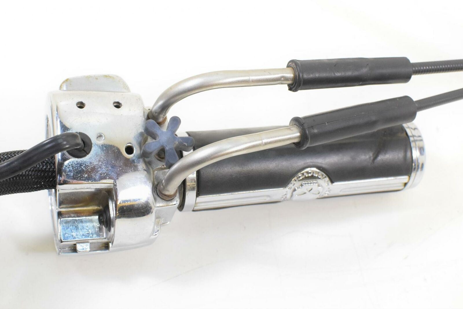 2008 Harley FXDWG Dyna Wide Glide Chrome Right Control Switch & Blinker 71597-96 {{ shop.shopifyCountryName }} - Mototech271