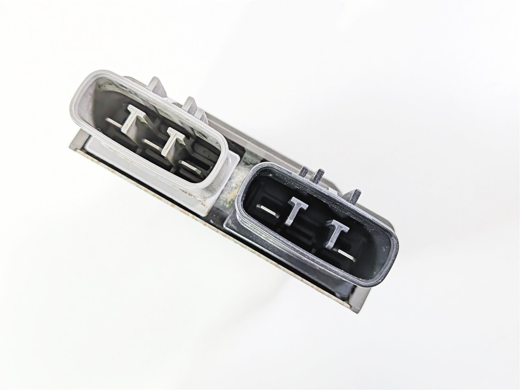 2015 BMW R1200GS K50 Rectifier Voltage Regulator FH020AA 12318523367 {{ shop.shopifyCountryName }} - Mototech271
