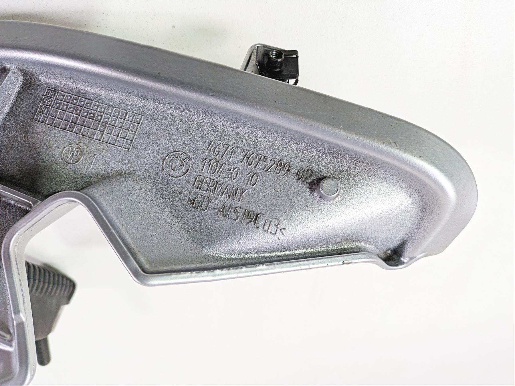 2010 BMW R1200RT K26 Left Foot Peg Bracket & Shifter Shift Lever 46717675289 {{ shop.shopifyCountryName }} - Mototech271