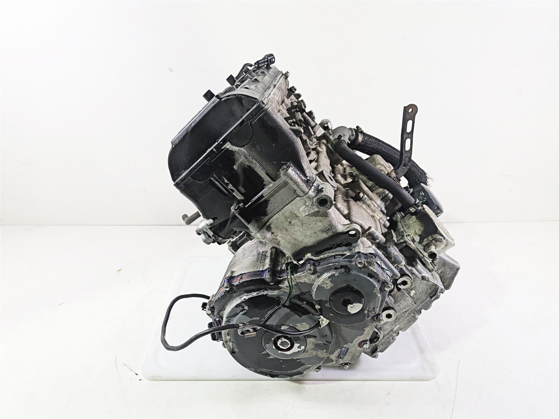 K6 K7 Suzuki GSXR750 R743 Running Engine Motor - Case Issue 11306-02881 {{ shop.shopifyCountryName }} - Mototech271
