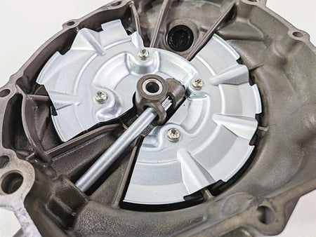 2016 Yamaha YZF R1 RN32 Silver Clutch Cover B60-15421-00-00 {{ shop.shopifyCountryName }} - Mototech271