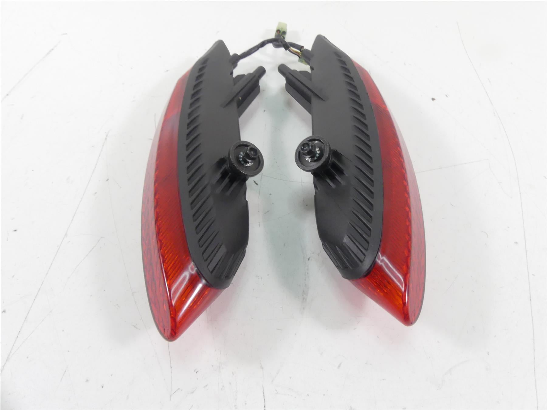 2015 Ducati Diavel Carbon Red Taillight Tail Light Rear Brake Lamp Set 52510413A {{ shop.shopifyCountryName }} - Mototech271